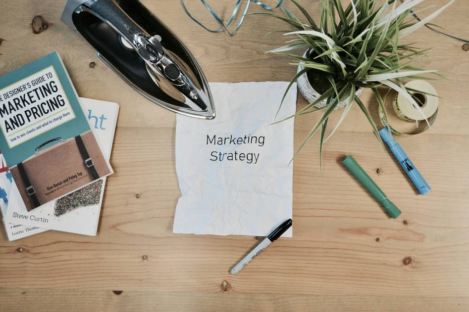 Blog homepage hero with educational sales content visuals